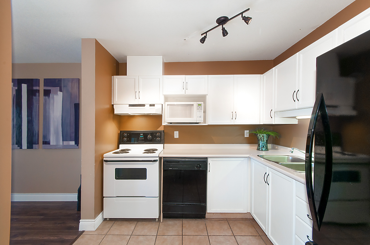 407-2335 Whyte Avenue, Port Coquitlam 12