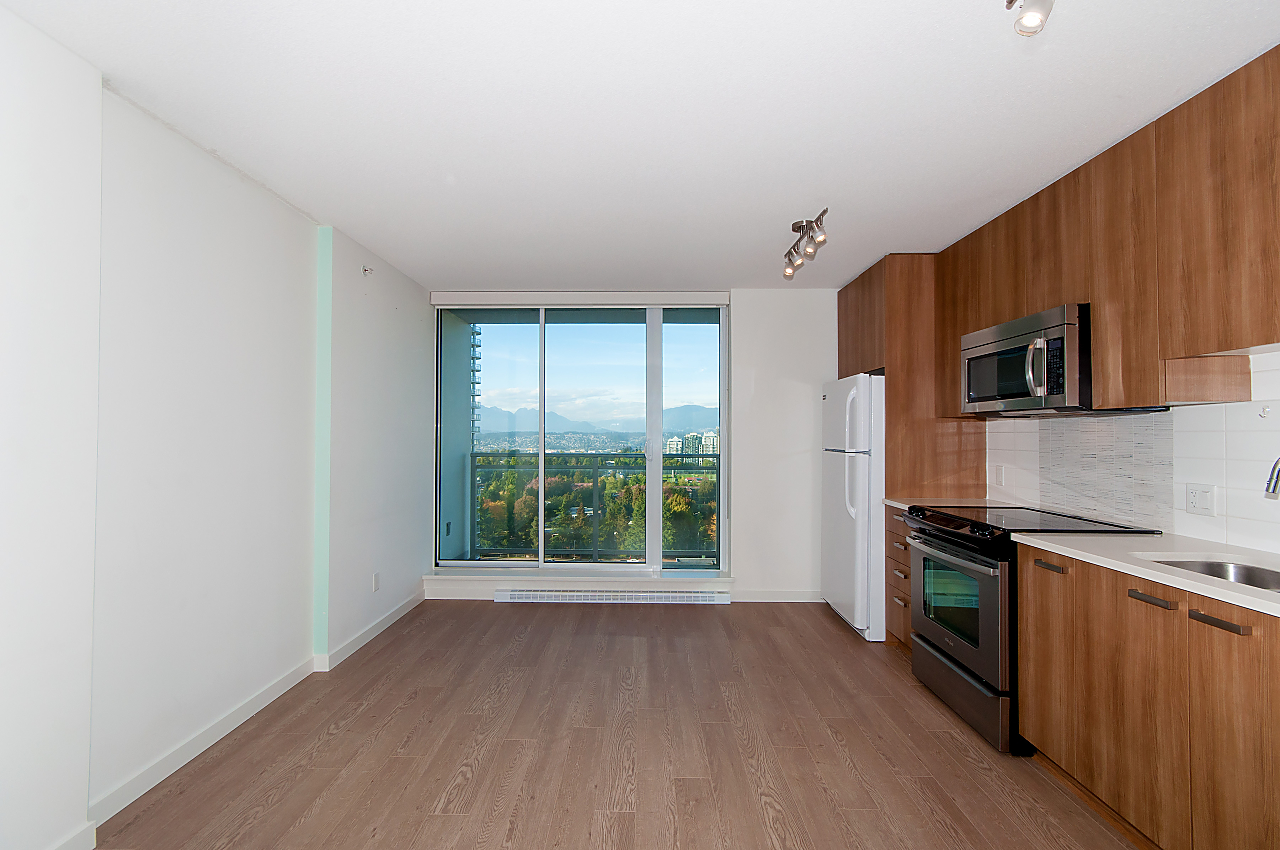 1805-13325 102A Street, Surrey 6