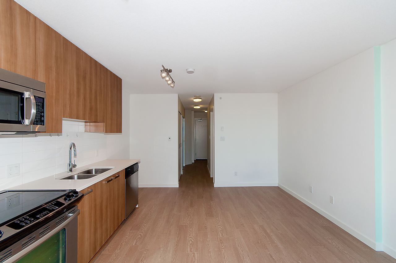 1805-13325 102A Street, Surrey 15