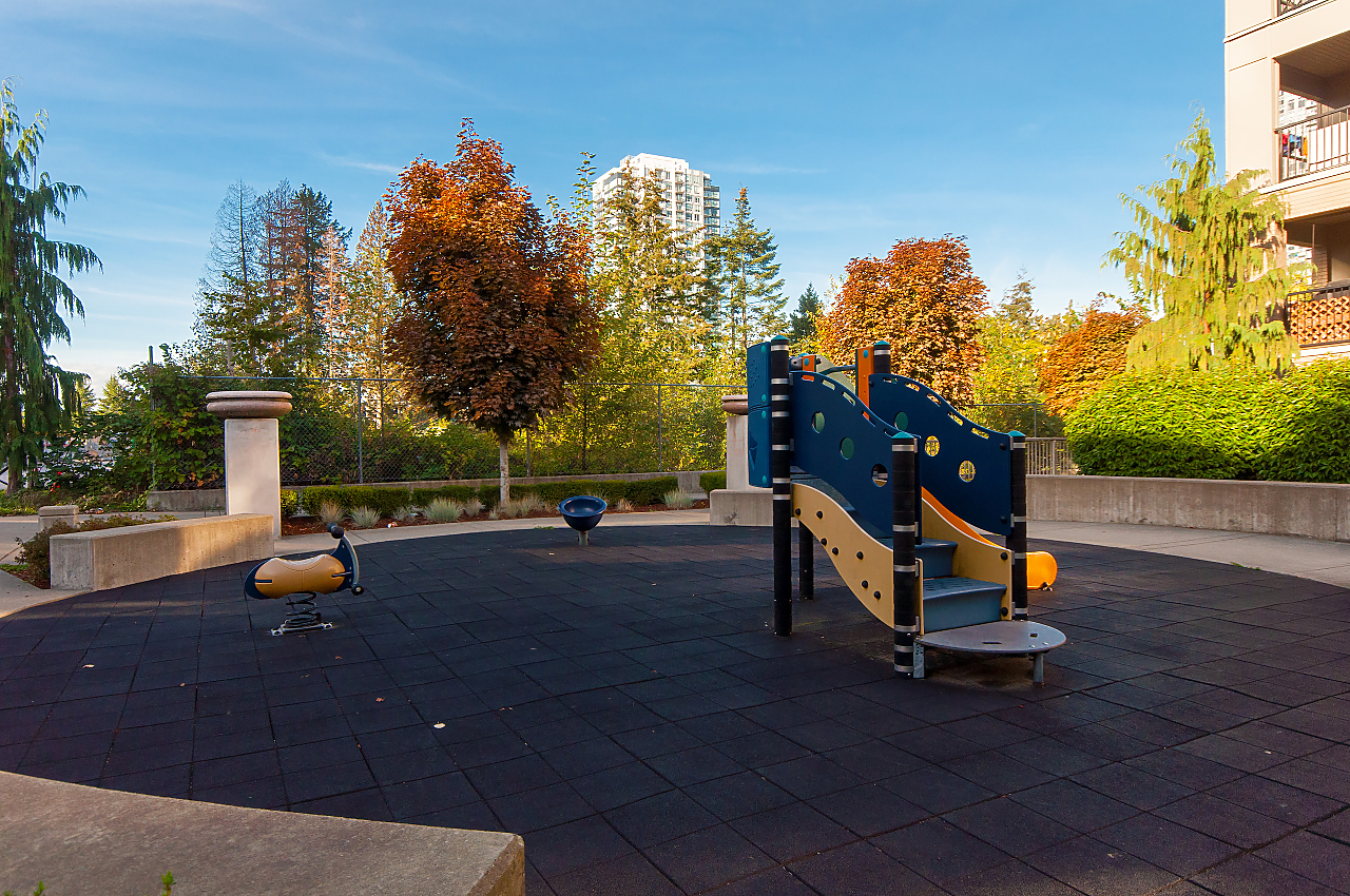 1805-13325 102A Street, Surrey 43