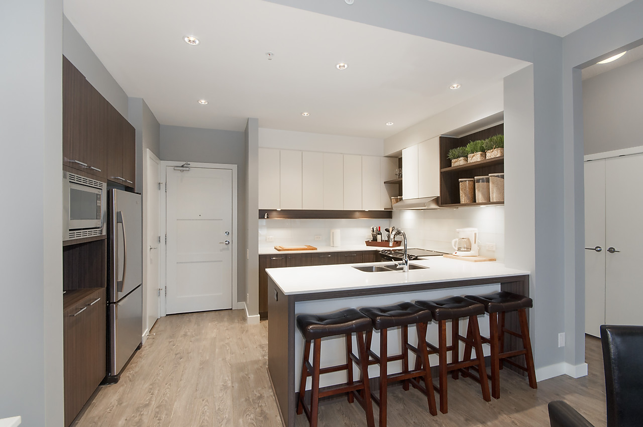 403-553 Foster Avenue, Coquitlam 6