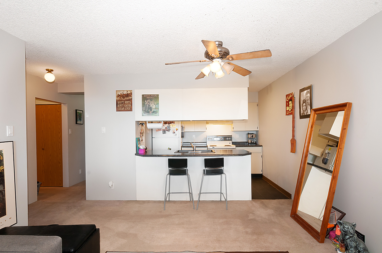 1501-9521 Cardston Court, Burnaby 14
