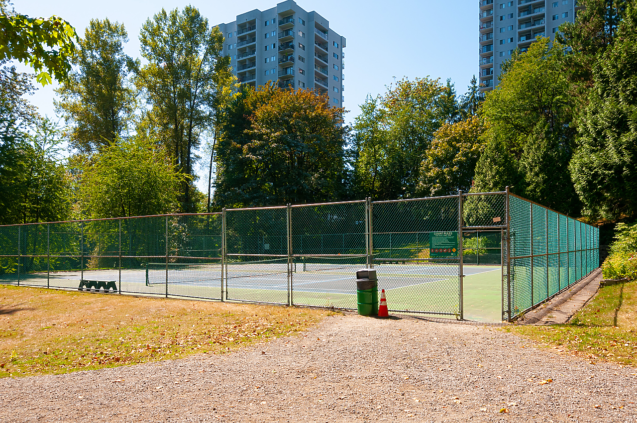 1501-9521 Cardston Court, Burnaby 34