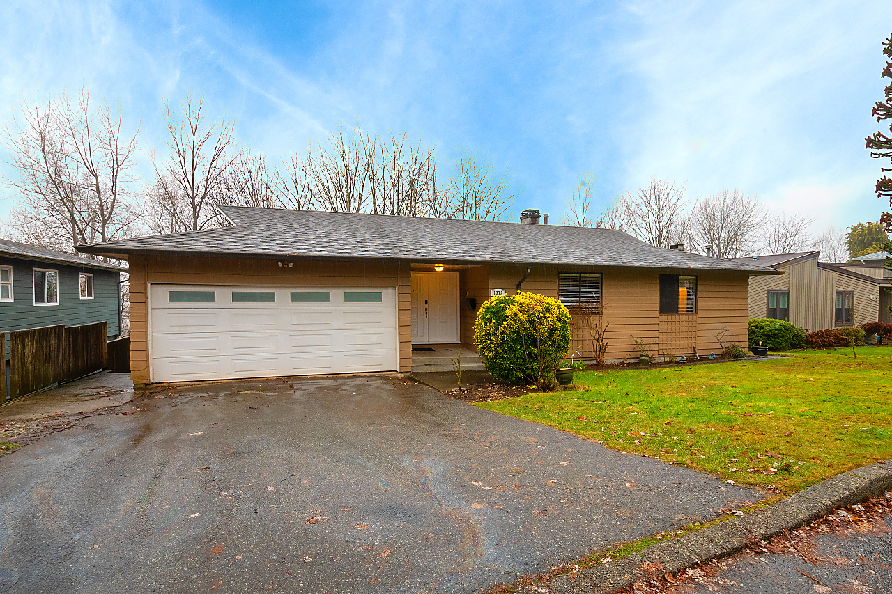 1372 Mary Hill Lane, Port Coquitlam 38