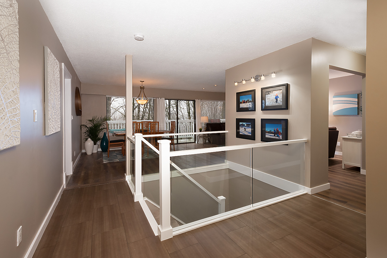 1372 Mary Hill Lane, Port Coquitlam 3