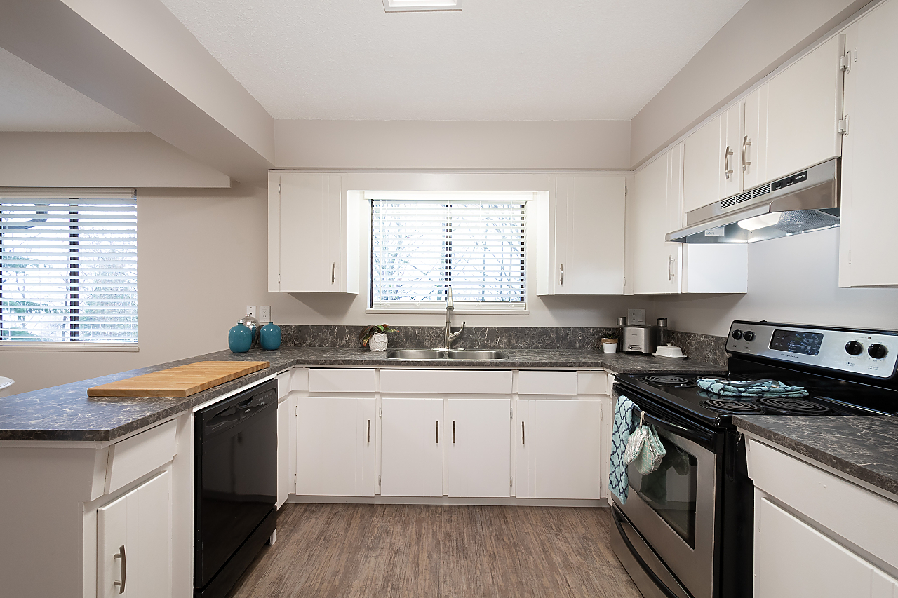 1372 Mary Hill Lane, Port Coquitlam 13