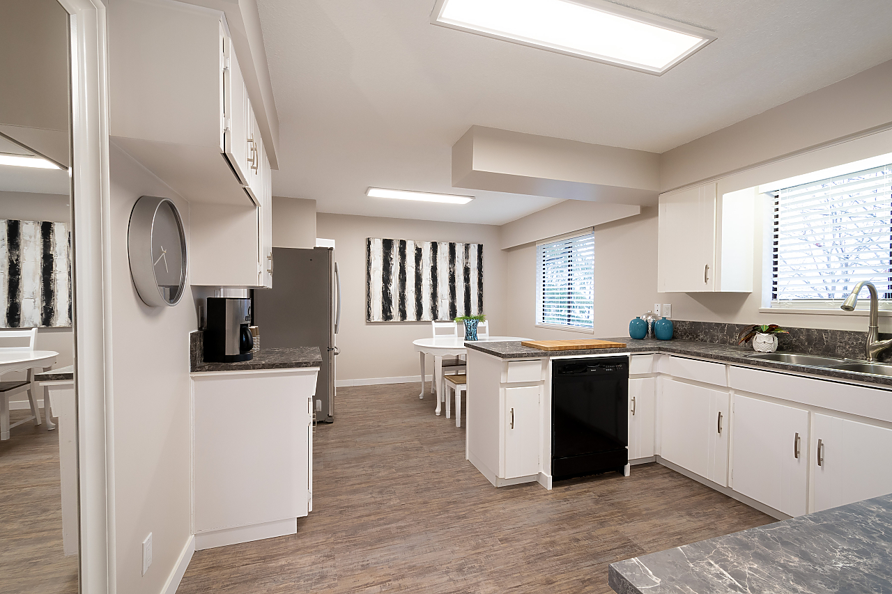 1372 Mary Hill Lane, Port Coquitlam 14