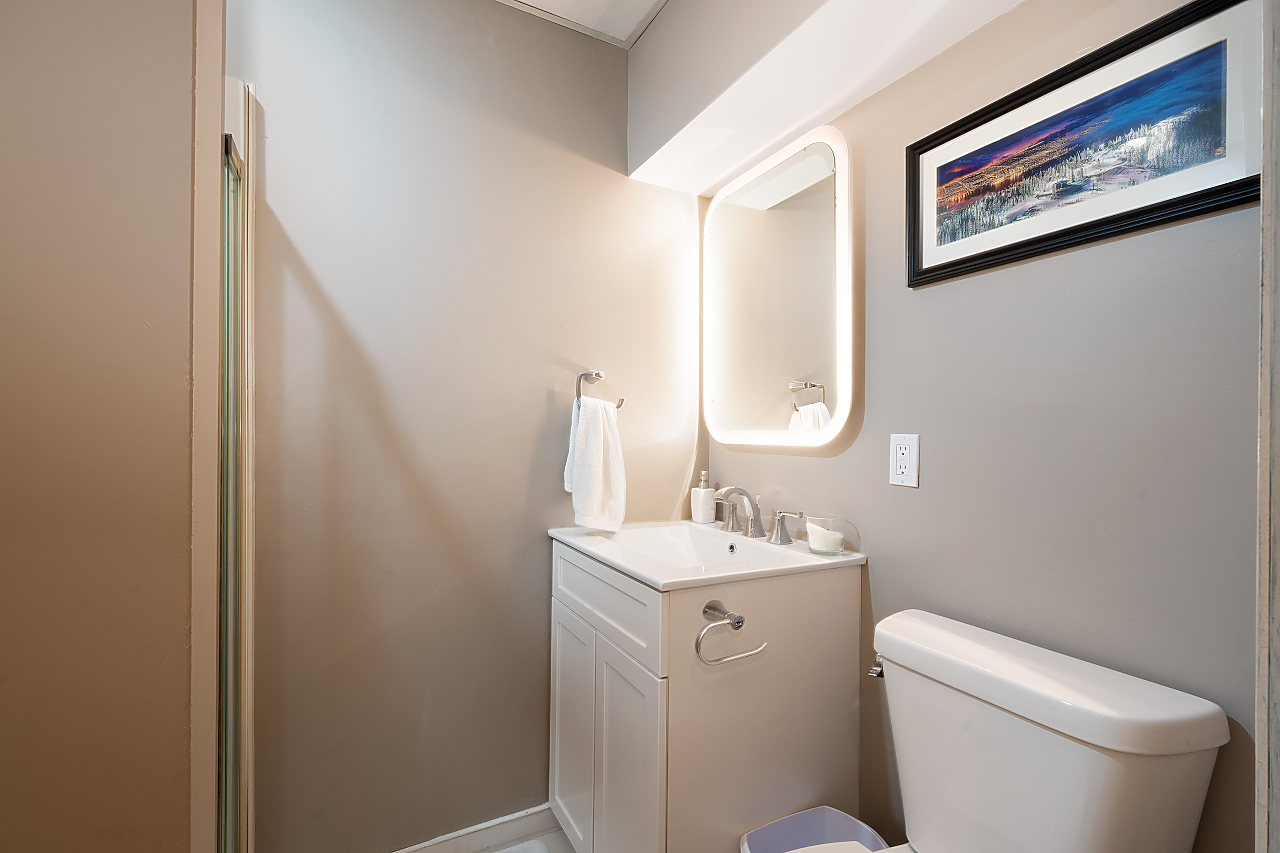 1372 Mary Hill Lane, Port Coquitlam 32