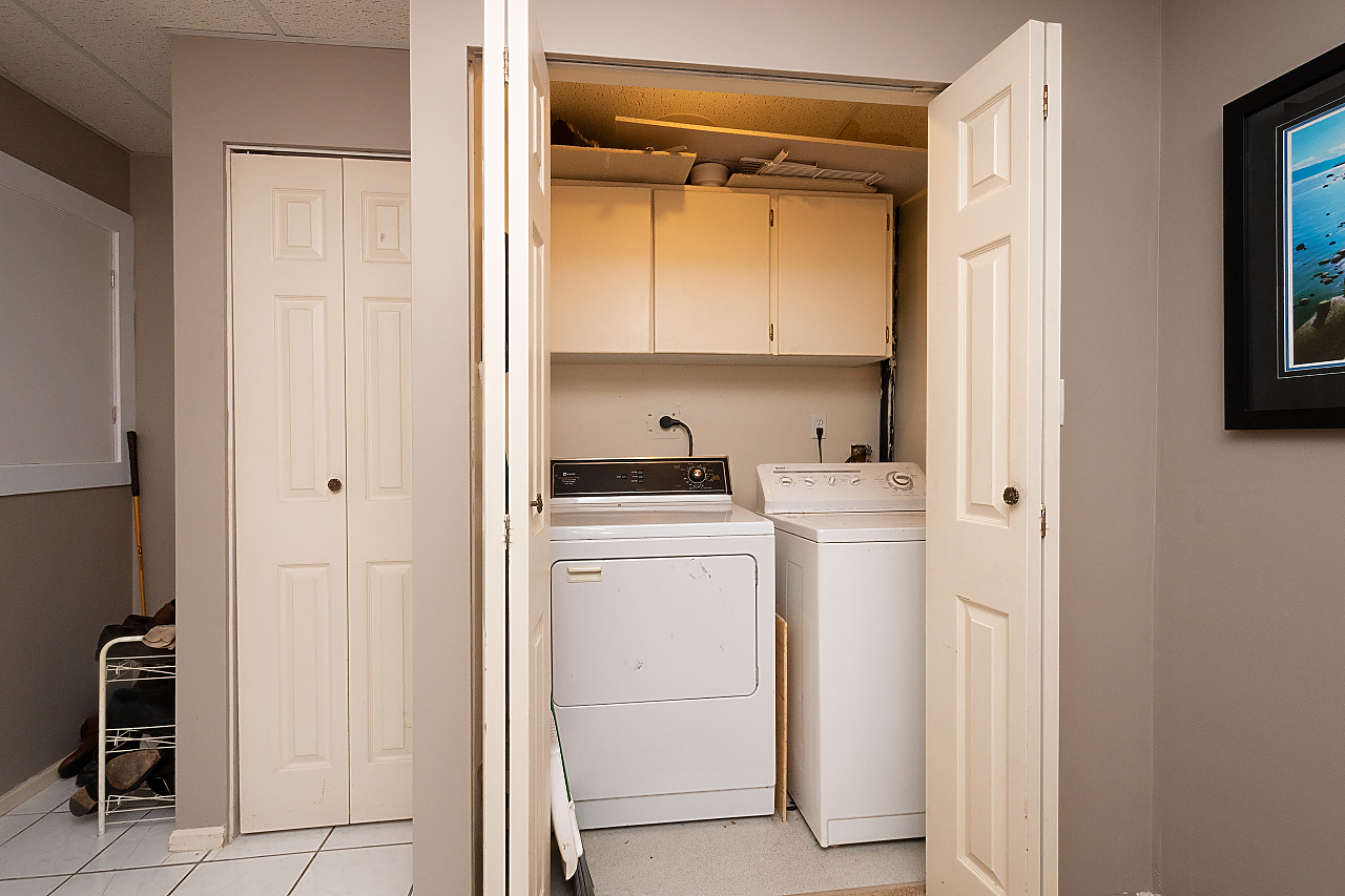 1372 Mary Hill Lane, Port Coquitlam 33