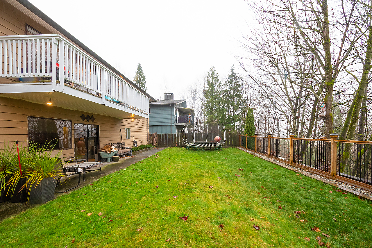 1372 Mary Hill Lane, Port Coquitlam 34