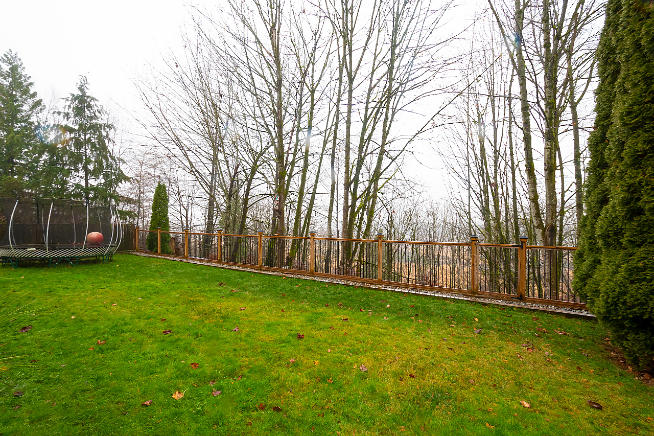 1372 Mary Hill Lane, Port Coquitlam 37