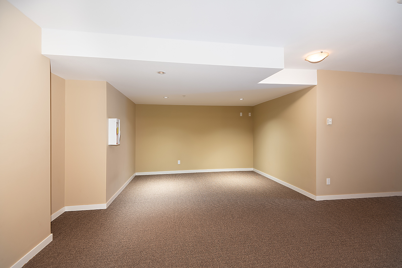 108-2373 Atkins Avenue, Port Coquitlam 32