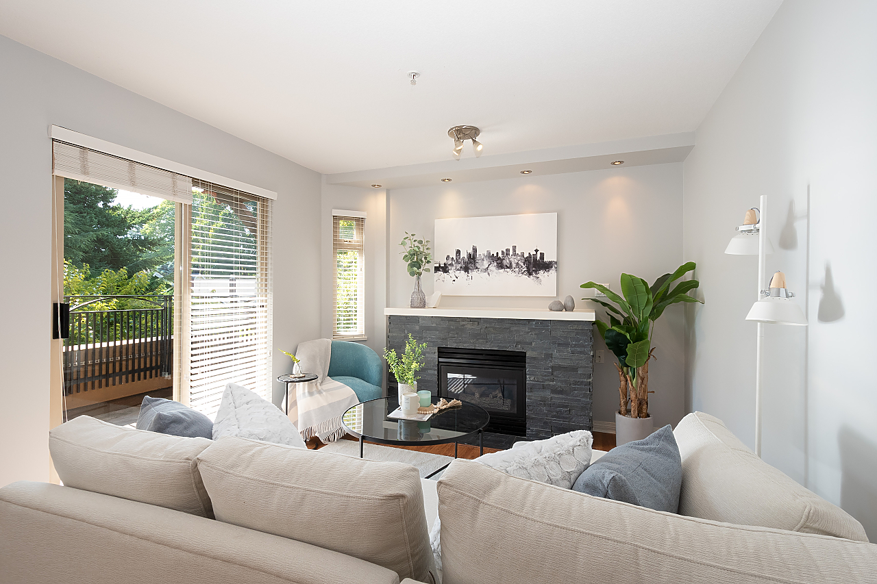 24-3036 West 4th Avenue, Vancouver
