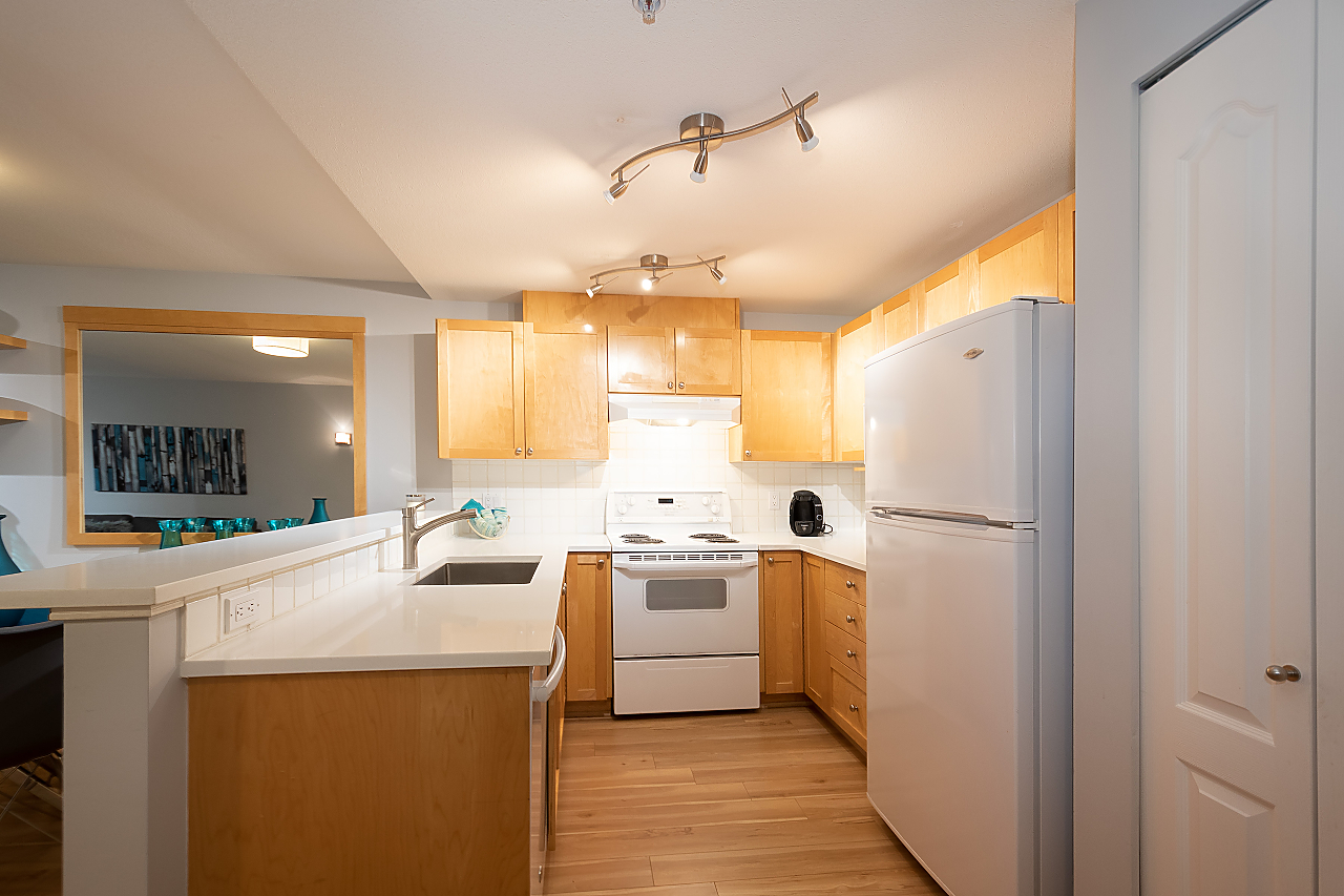 3062 West 4th Avenue, Vancouver 10