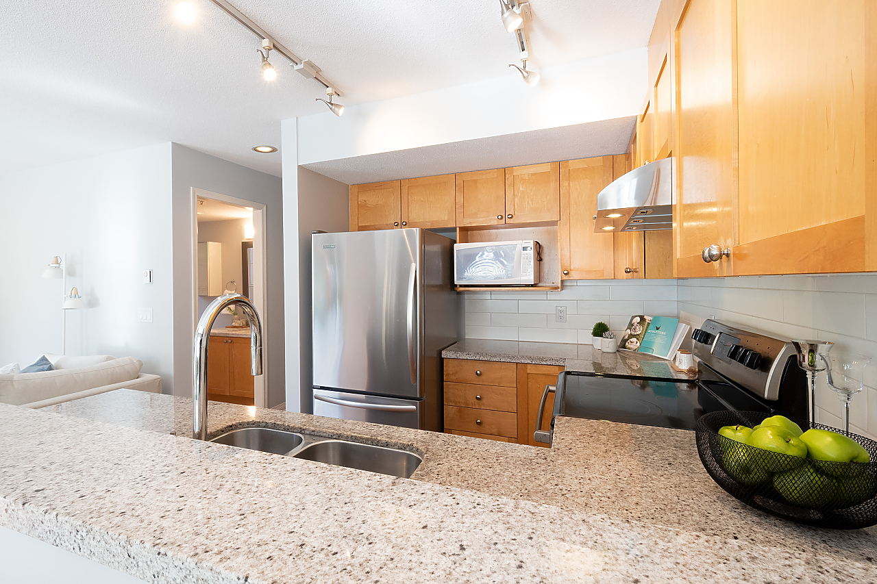 24-3036 West 4th Avenue, Vancouver 10