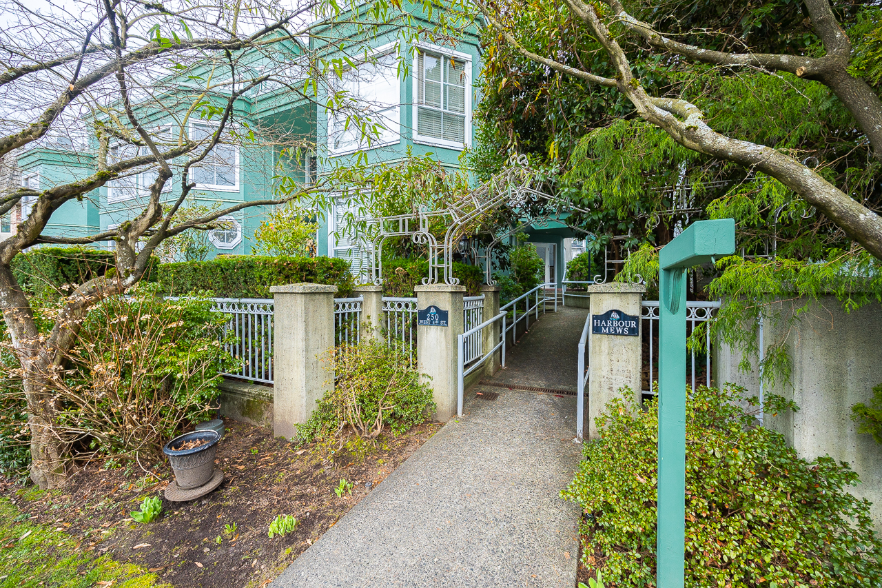 301-250 West 4th Street, North Vancouver 31
