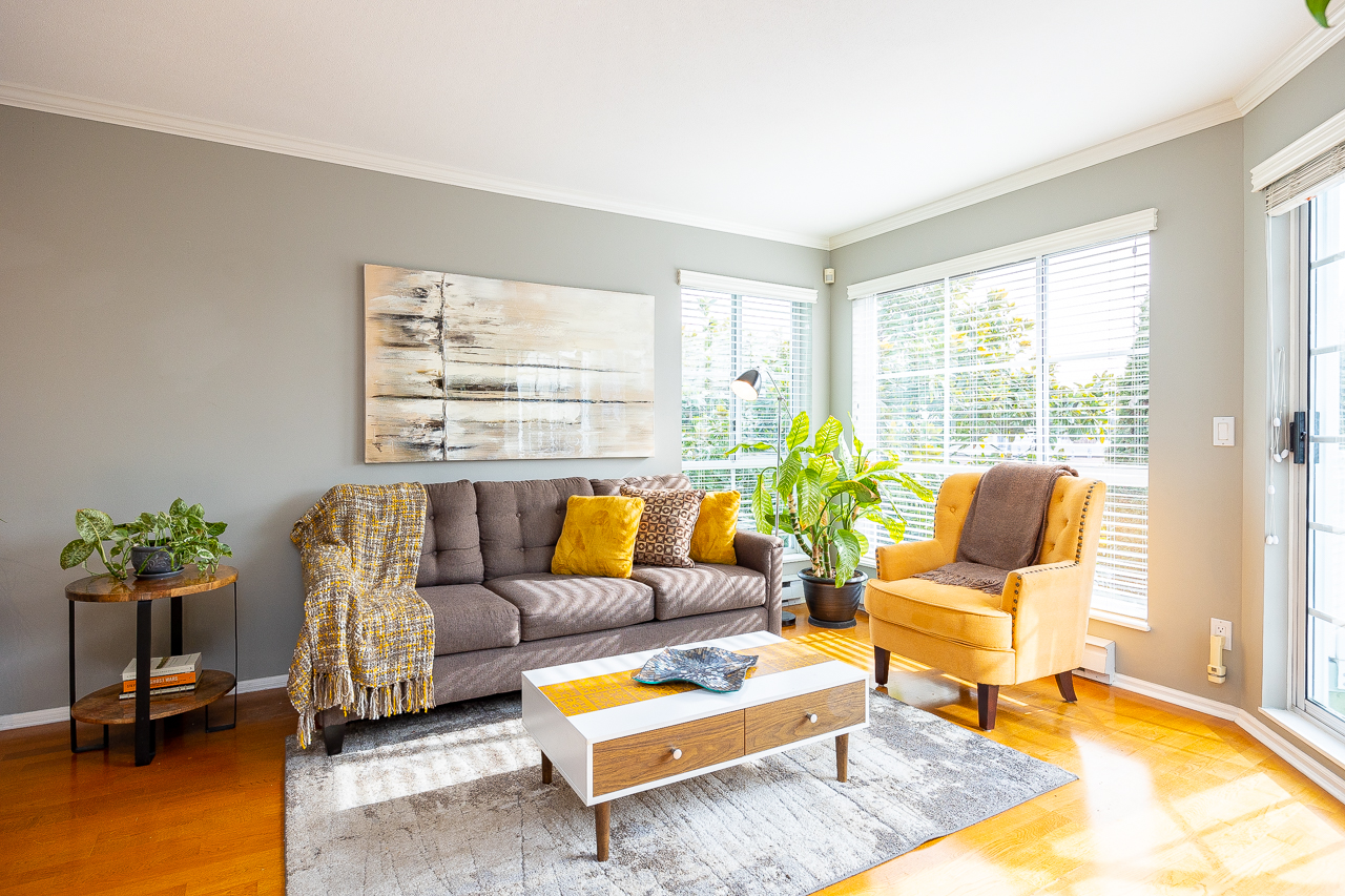 301-250 West 4th Street, North Vancouver