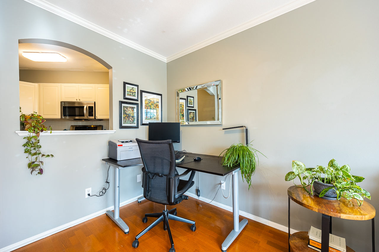 301-250 West 4th Street, North Vancouver 6