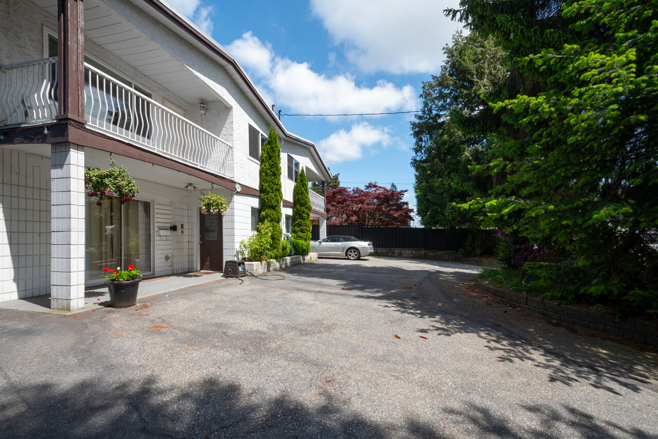 1765-1769 Austin Avenue, Coquitlam 4