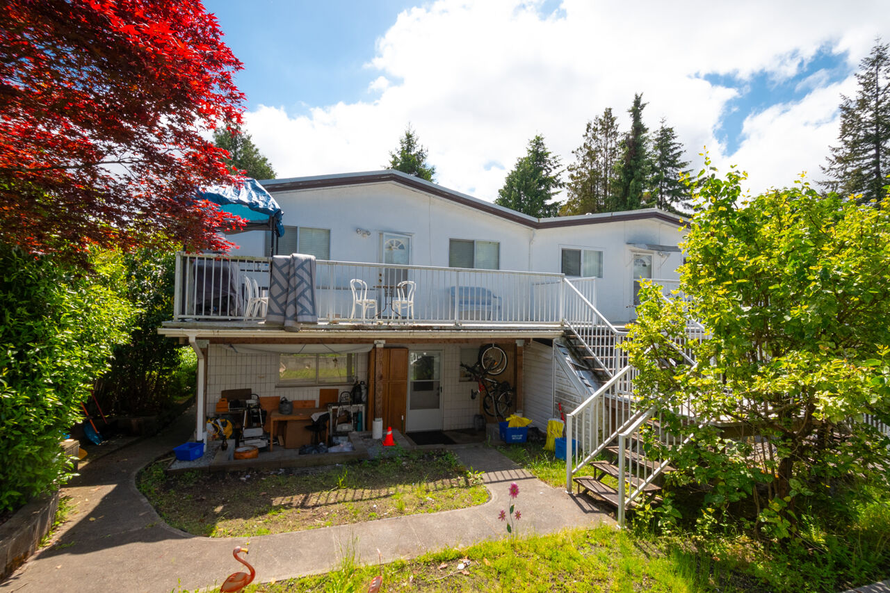 1765-1769 Austin Avenue, Coquitlam 8