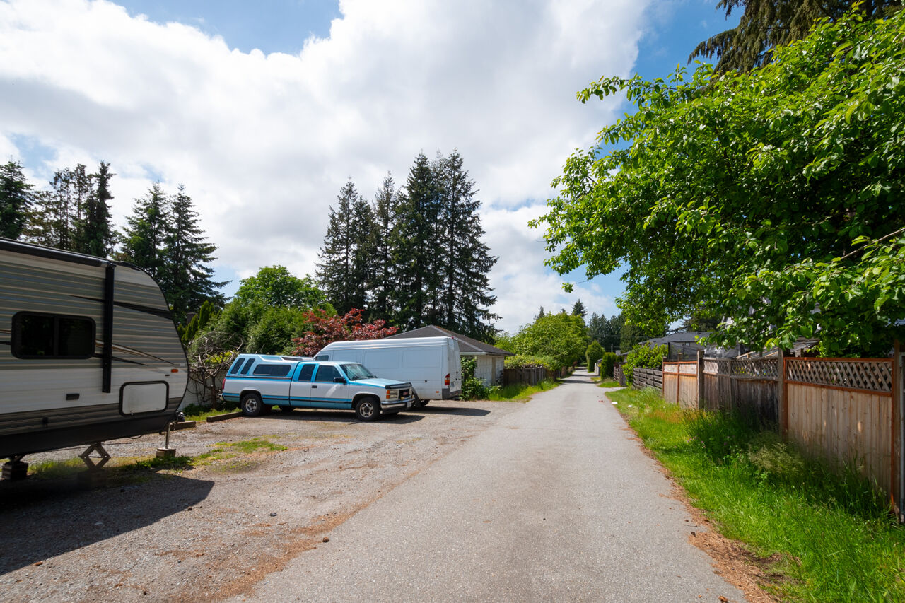 1765-1769 Austin Avenue, Coquitlam 16