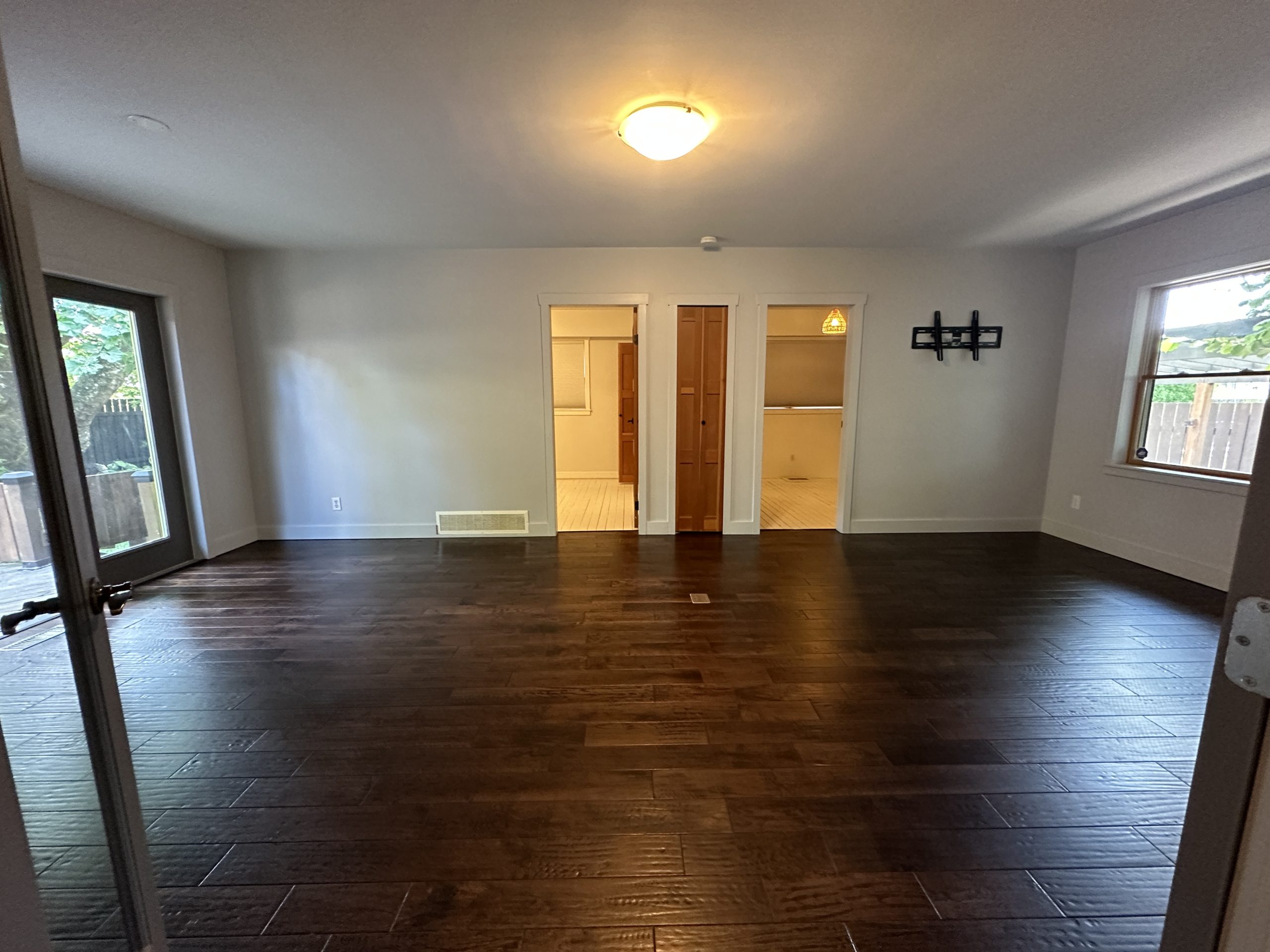 1422 Como Lake Avenue, Coquitlam 49