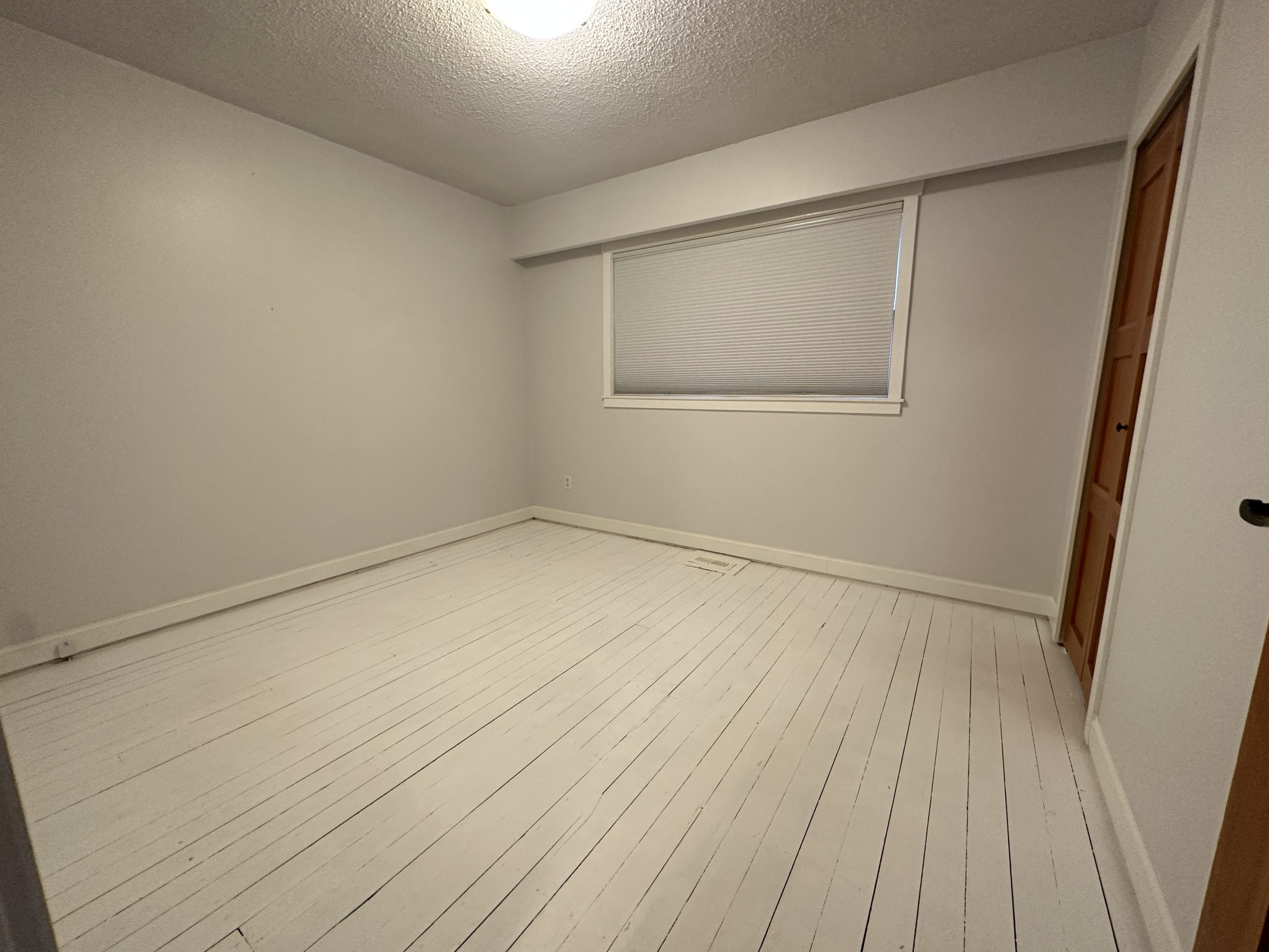 1422 Como Lake Avenue, Coquitlam 50